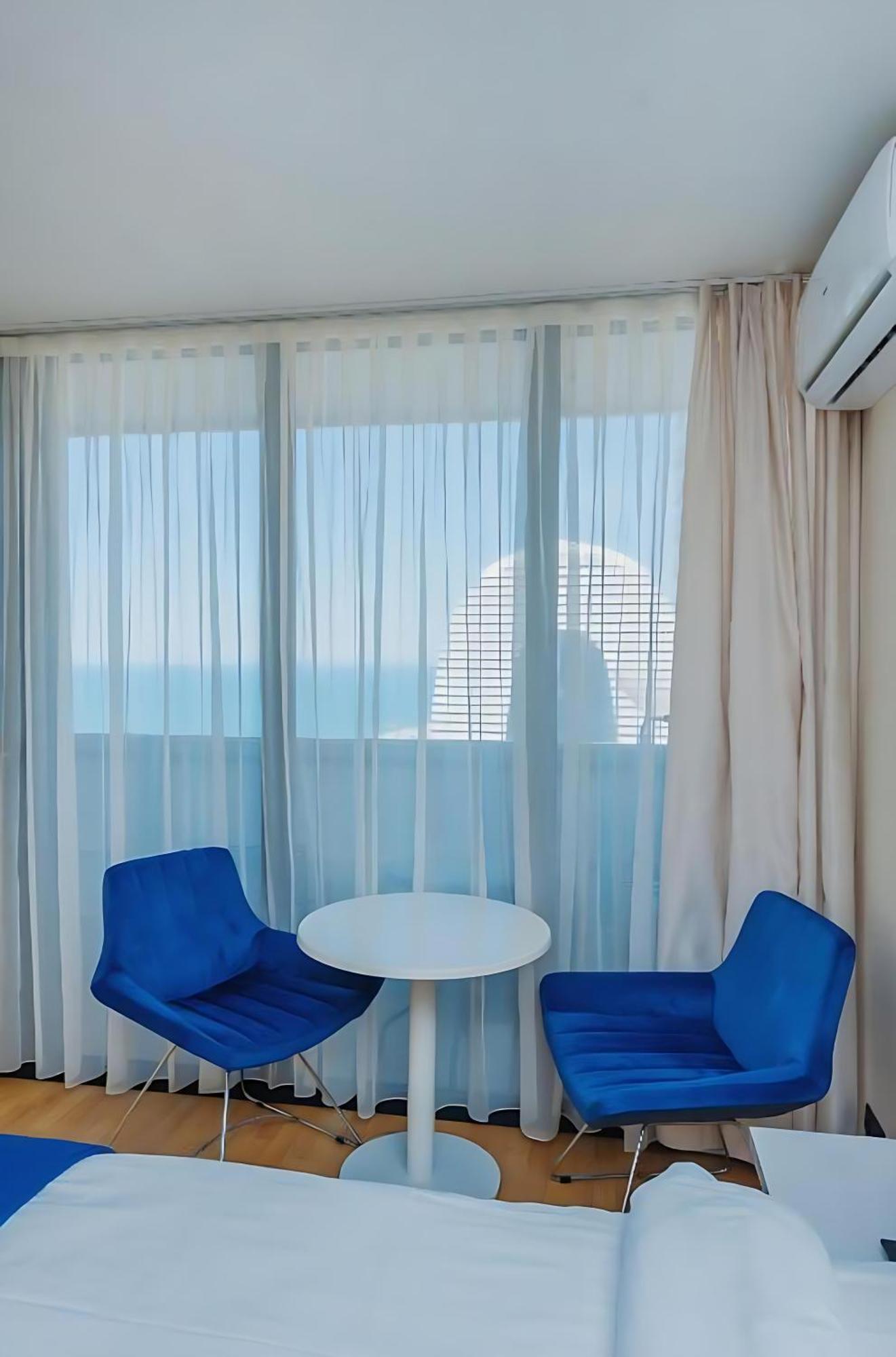 Orbi City Hotel Vip - Batumi Exterior foto